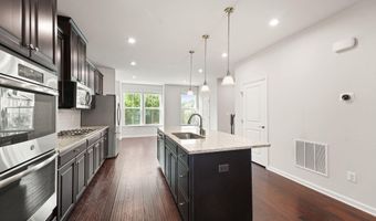 43400 APPLE ORCHARD Sq, Ashburn, VA 20148