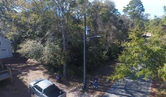 216 15th St, Apalachicola, FL 32320