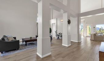 2933 W Owens Way, Anthem, AZ 85086