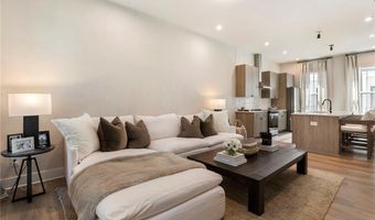 191 Chestnut Cir, Atlanta, GA 30342
