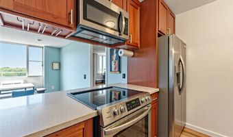 3045 Ala Napuaa Pl 710, Honolulu, HI 96818