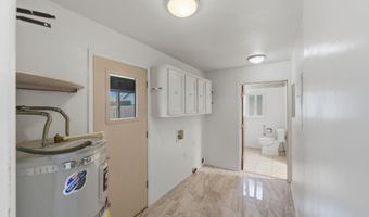 835 12TH St, Bandon, OR 97411