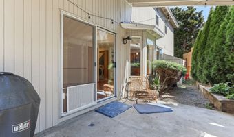 16056 NW TELSHIRE Dr, Beaverton, OR 97006