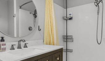 17288 Sabiana Dr, Anderson, CA 96007