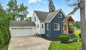1624 Krumroy Rd, Akron, OH 44306