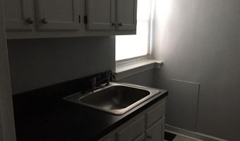 1724 N QUINN St 106, Arlington, VA 22209