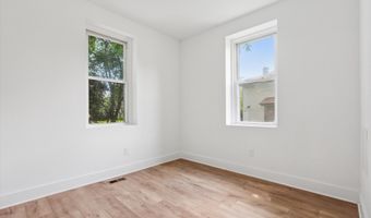236 E BUTLER Ave 1ST FLOOR, Ambler, PA 19002