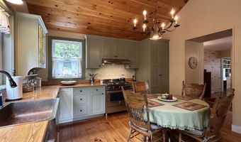 1665 Frazier Hill Rd, Benson, VT 05731
