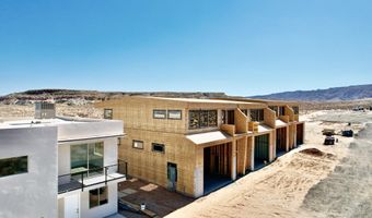1330 E Lone Rock Vw, Big Water, UT 84741