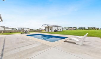 100 Viaulet Rd, Youngsville, LA 70592