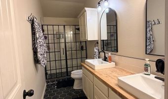 702 Shepherd Cir, Andrews, TX 79714