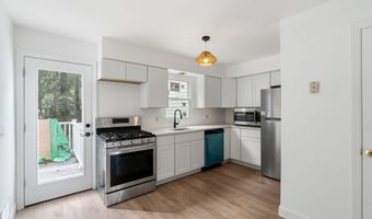 148 Bay Shore Dr A, Barnegat, NJ 08005