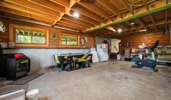 154 Cates Hill Rd, Berlin, NH 03570