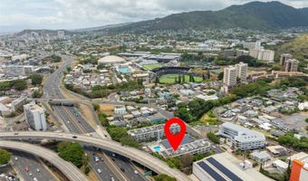2847 Waialae Ave 210, Honolulu, HI 96826