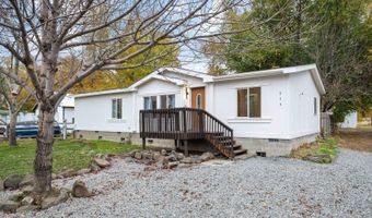 316 S 9th St, Benton City, WA 99320