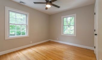 575 North St, Agawam, MA 01030