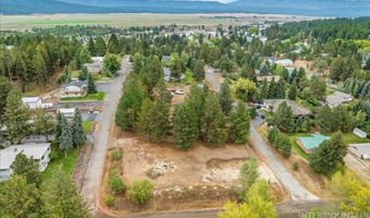 515 Lakeview Dr, Cascade, ID 83611