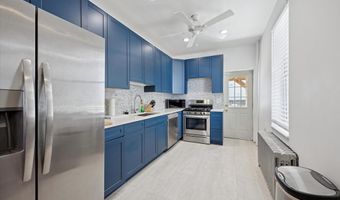 140 PIERCE St, Philadelphia, PA 19148