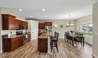 1616 SE Coralberry Dr, Ankeny, IA 50021