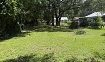 311 Ballentine St, Bay St. Louis, MS 39520