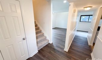 1625 Merry Oaks Rd D, Charlotte, NC 28205