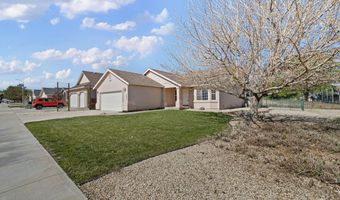 141 Desert Lakes Dr, Fernley, NV 89408