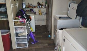 22884 NW Lake Mckinzie Blvd, Altha, FL 32421