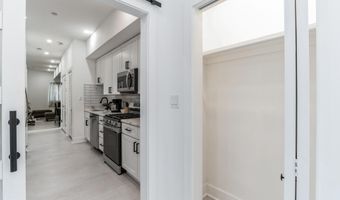 33 FLORIDA Ave NE 2, Washington, DC 20002