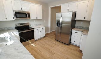 406 DELAWARE Ave, Delmar, DE 19940