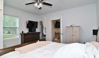 45055 N Ridge Rd, Amherst, OH 44001