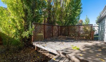 1182 S Meridian St, Blackfoot, ID 83221