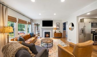 891 Stratford Rd, Avondale Estates, GA 30002