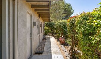 10960 Treeside Ln, Escondido, CA 92026