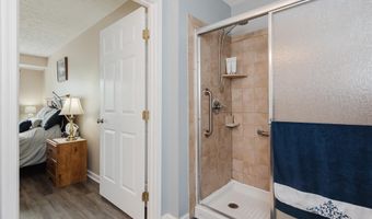 300 HAZELNUT Ct 300H, Bel Air, MD 21015