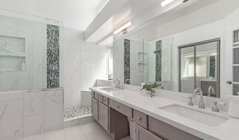 1551 W IRONWOOD Dr, Chandler, AZ 85224