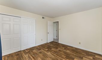 716 Reinke Rd, Ballwin, MO 63021