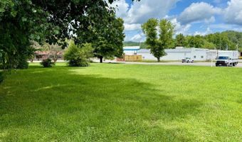 28 Lumber St, Beattyville, KY 41311