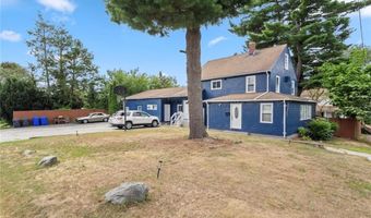 22 Whipple Ave, North Providence, RI 02911