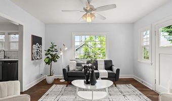 705 JACKSON St, Oregon City, OR 97045