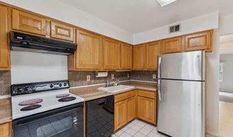 5858 LANGTON Dr, Alexandria, VA 22310
