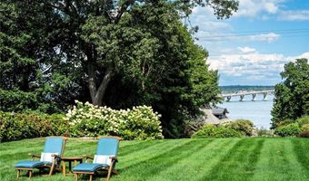 65 Spring St, North Kingstown, RI 02874