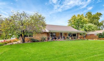 1707 Sunset Dr, Augusta, KS 67010