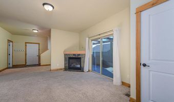20000 Sorrento Pl, Bend, OR 97702