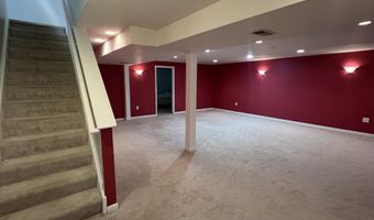 3381 Cromwell Rd, Ann Arbor, MI 48105