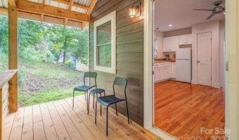 9 Koenig Way, Asheville, NC 28804