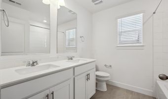 1860 Chaffee Crest Dr, Berthoud, CO 80513