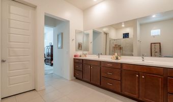 4044 E DAWSON Dr E, Chandler, AZ 85249