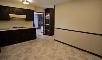 2213 Millwood Dr, Atchison, KS 66002