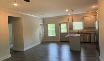 4 Kemble Cir, Bella Vista, AR 72714