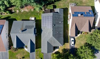 15 Five Bridges Ct, Barnegat, NJ 08005